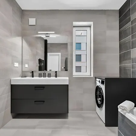 Daire Sophisticated For 6 - Old Town Ba Bratislava