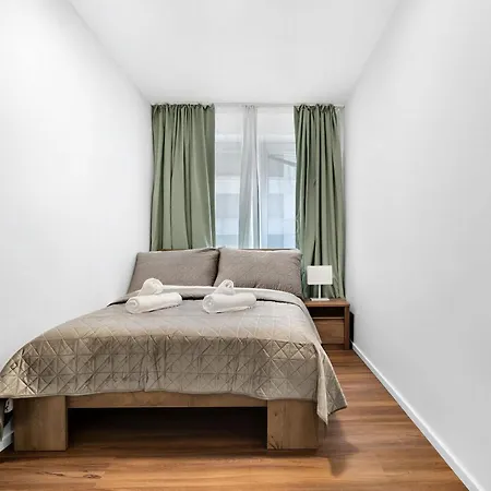 Daire Sophisticated For 6 - Old Town Ba Bratislava